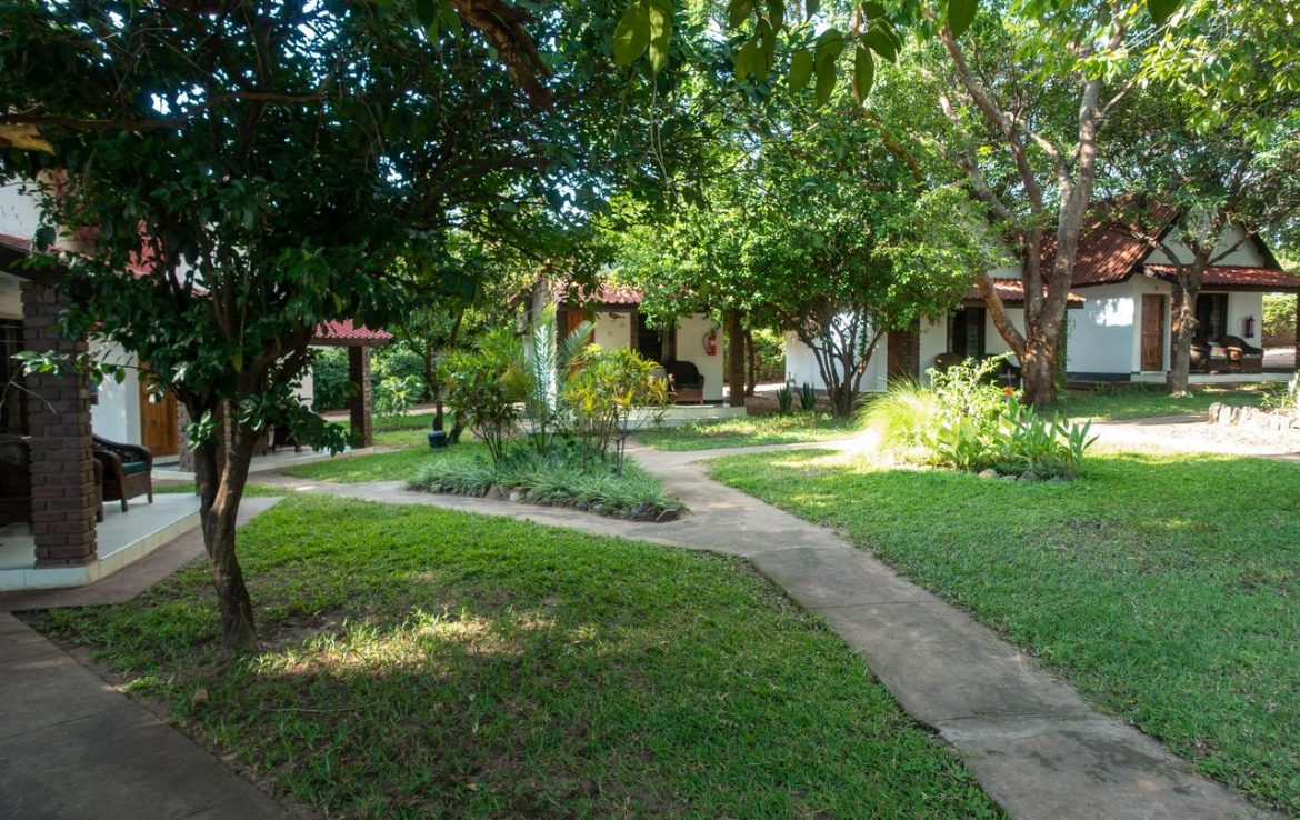 Stunning Lodge for sale in Livingstone Zambia, Real Estate Zambia